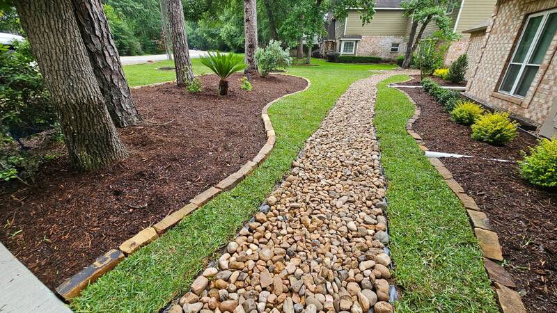 dry creek, sod and landscaping in the woodlands tx