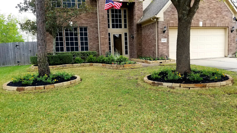 Natural Stone Border for Landscaping installed in cypress tx