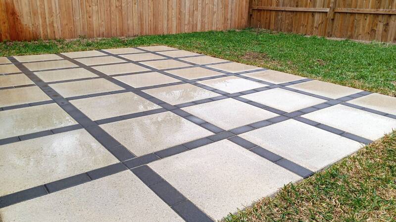 Modern patio square stones and Holland paver installed in houston tx
