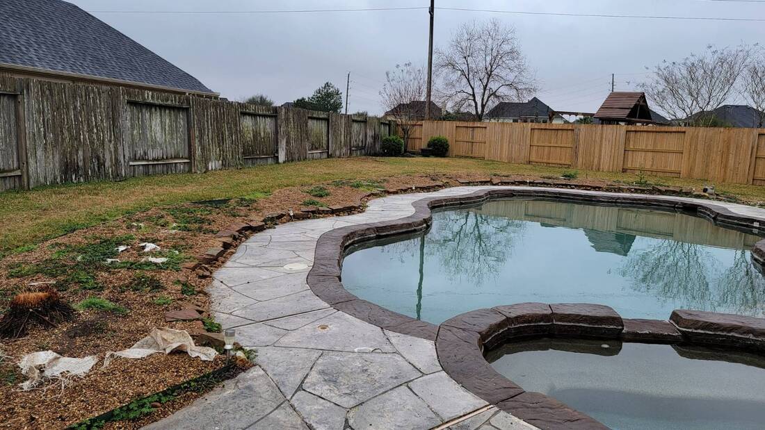 stone edge for landscaping-before installation
